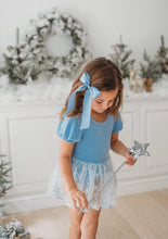Load image into Gallery viewer, Winter Wonderland Leo
