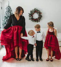 Load image into Gallery viewer, Red Velvet Bow Tie
