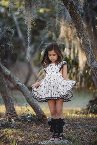 Paris Pinafore