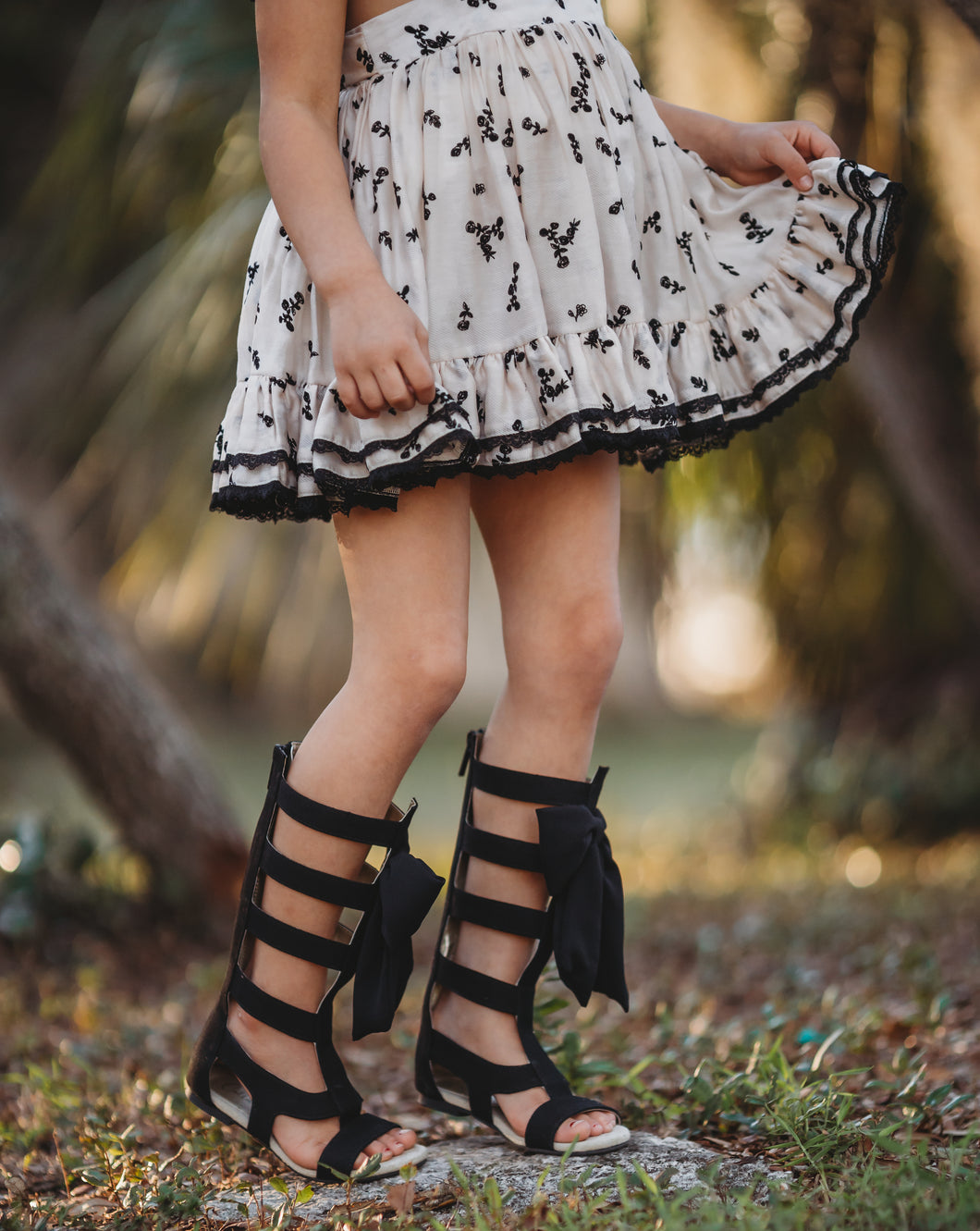 Bella Gladiator Black- Cart Limit is 2!