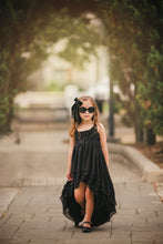 Load image into Gallery viewer, Luna Belle
